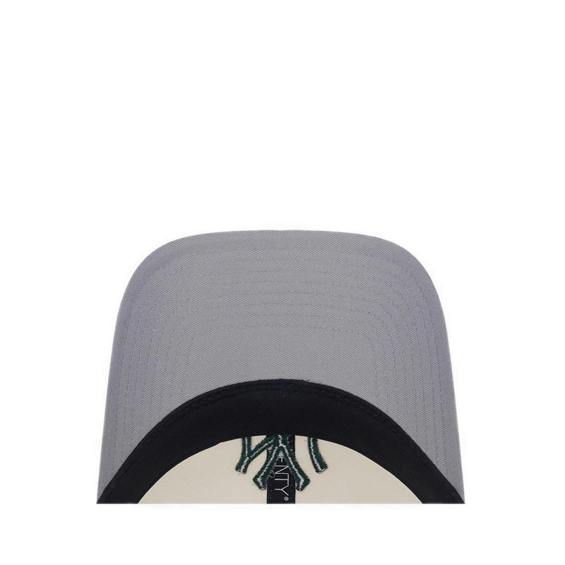 9TWENTY New York Yankees Chrome Green Men's Caps - Chrome White