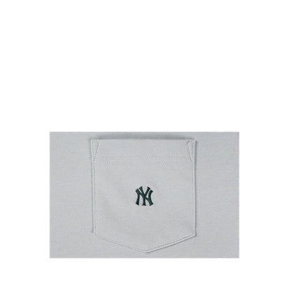 Ss Pocket Tee Col Era Ss26 New York Yankees Men's T-Shirt - Silver Snow