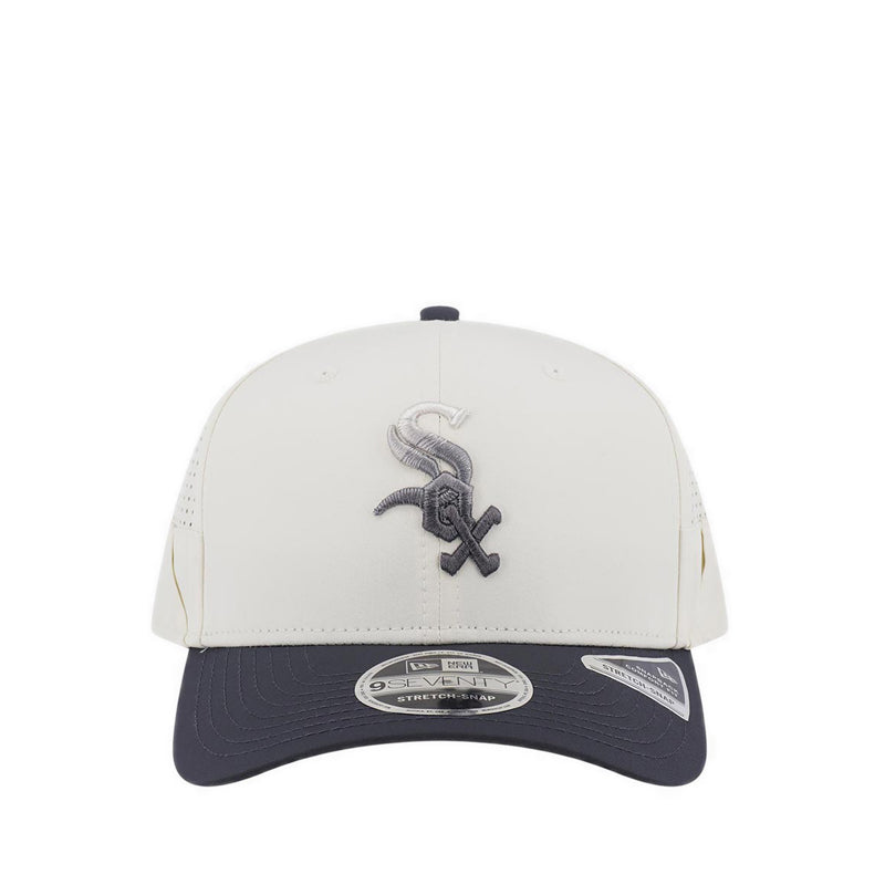 9SEVENTY Gradient Chicago White Sox Men's Caps - Chrome White