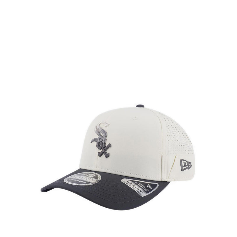 9SEVENTY Gradient Chicago White Sox Men's Caps - Chrome White