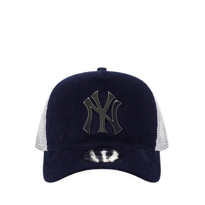 9FORTY A-Frame Trucker Metal Badge Corduroy New York Yankees Men's Caps - Navy