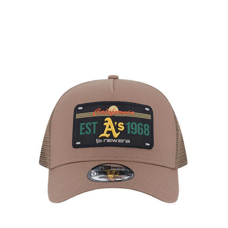9FORTY A-Frame Trucker License Plate Oakland Athletics Men's Caps - Khaki
