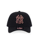 9Fortyaf Metal Badge New York Yankees Men's Caps - Black
