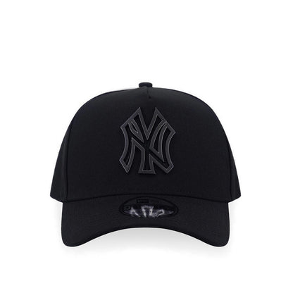 9Fortyaf Metal Badge New York Yankees Men's Caps - Black