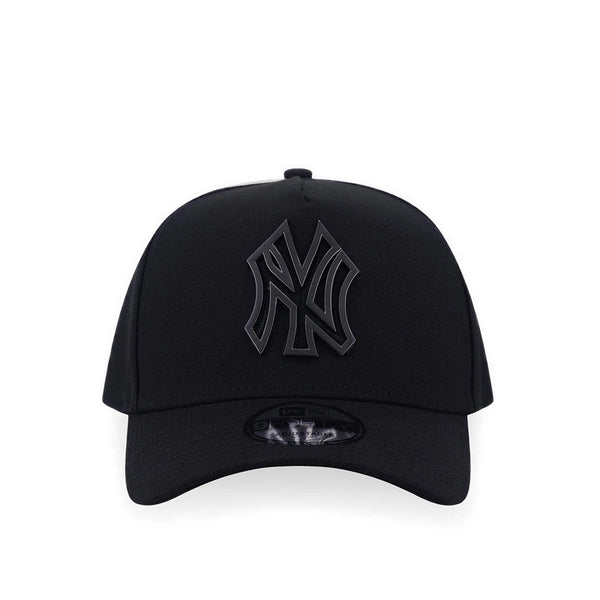 9Fortyaf Metal Badge New York Yankees Men's Caps - Black