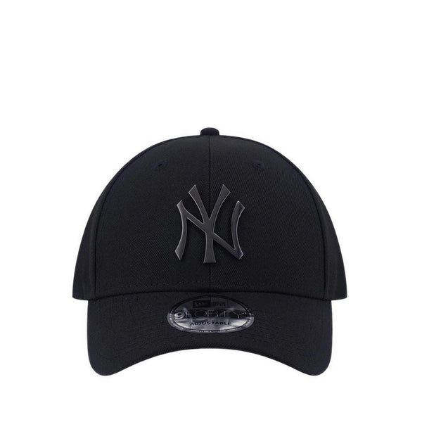 9Forty Metal Badge New York Yankees Men's Caps - Black