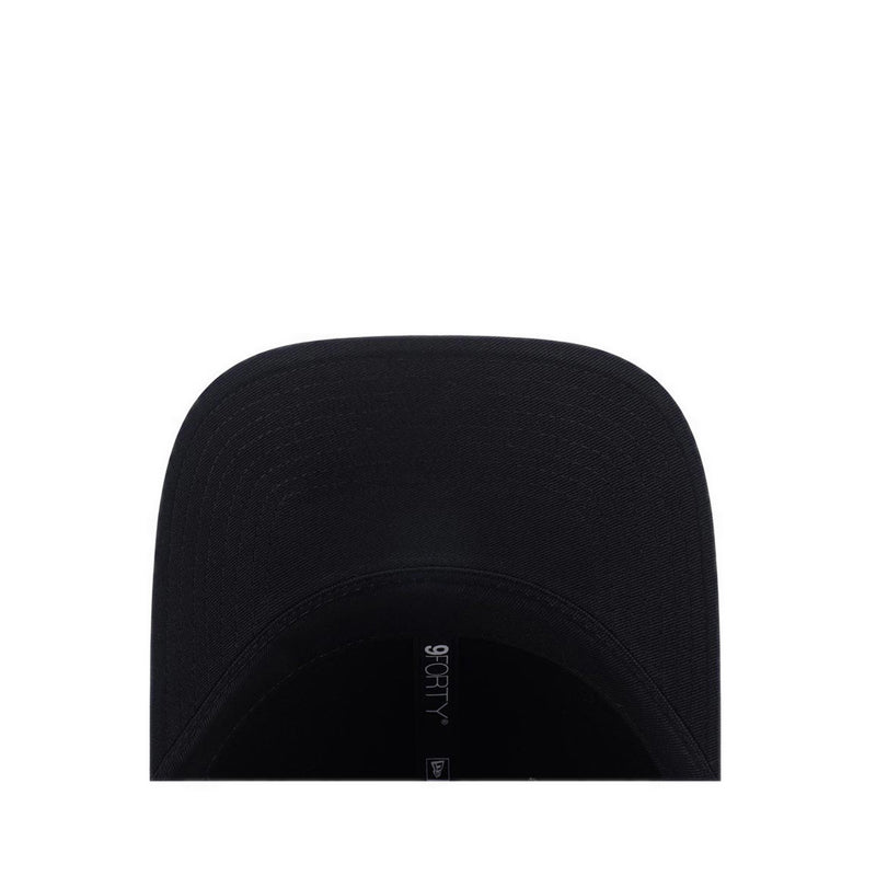 9FORTY Hammered Metal Bagde Men's Caps - Black
