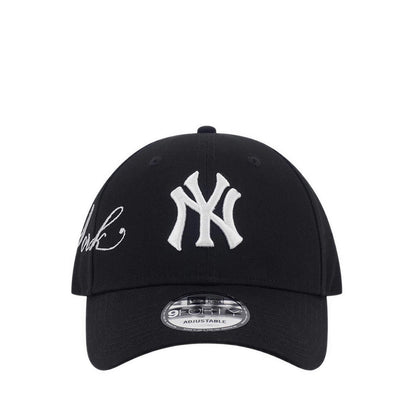 9FORTY Cross Panels Script New York Yankees Men's Caps - Black