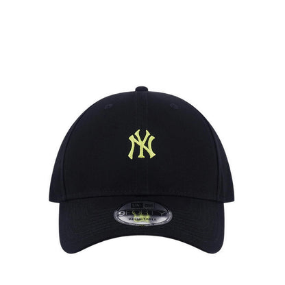 9Forty Color Era Small Logo New York Yankees Men's Caps - Black