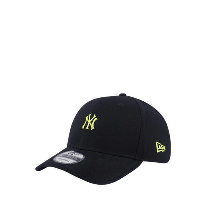 9Forty Color Era Small Logo New York Yankees Men's Caps - Black