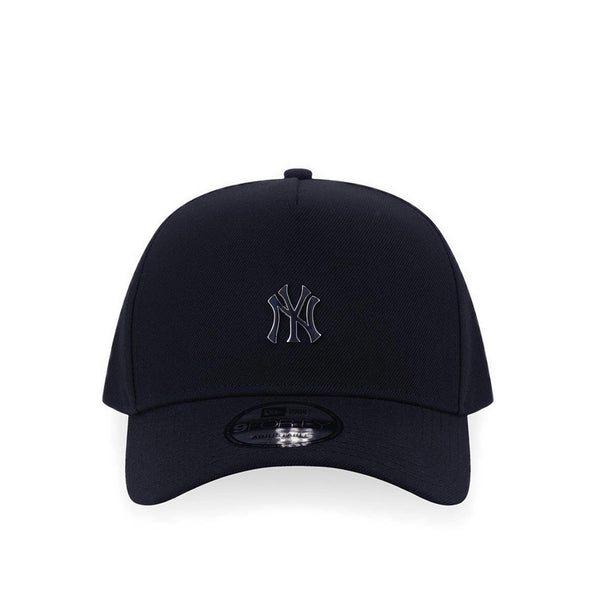 9Fortyaf Medium Metal Badge New York Yankees Men's Caps - Black