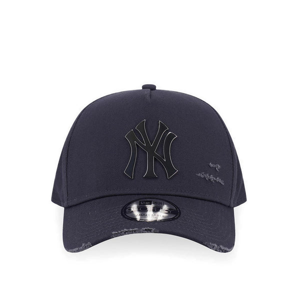 9Fortyaf Damage Metal Badge New York Yankees Men's Caps - Graphite