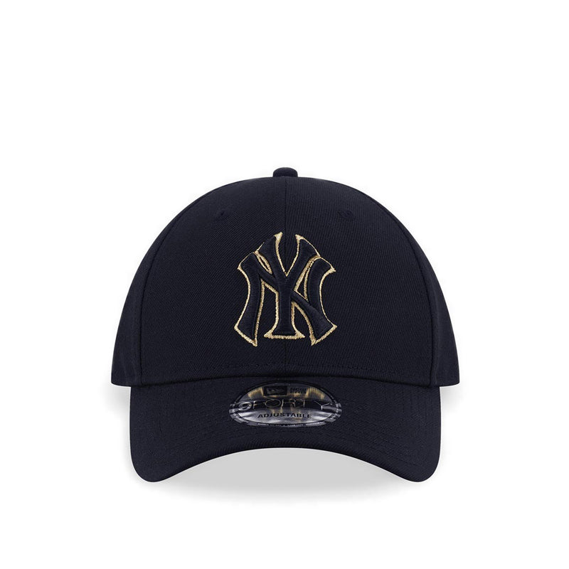 9Forty Outlined New York Yankees Men's Caps - Black