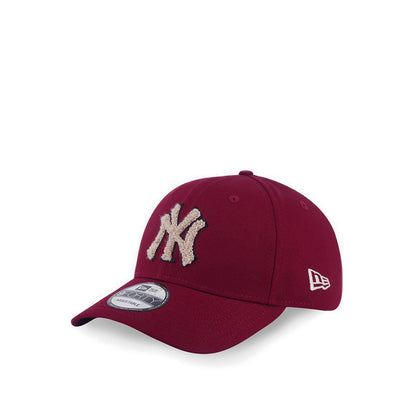 9Forty Chenille Logo New York Yankees Men's Caps - Cardinal