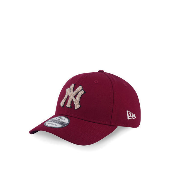 9Forty Chenille Logo New York Yankees Men's Caps - Cardinal