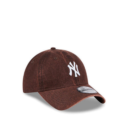 9Twenty Snow Wash New York Yankees Men's Caps - Burnt Wood