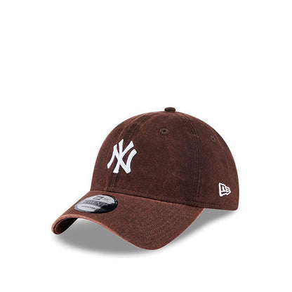 9Twenty Snow Wash New York Yankees Men's Caps - Burnt Wood