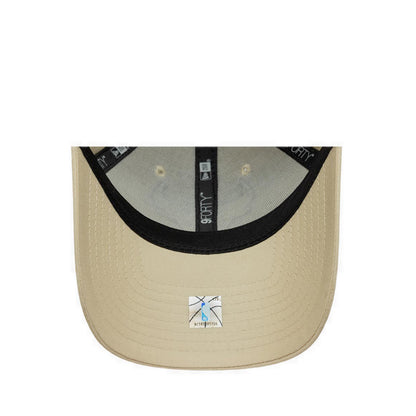 Team Outline 9FORTY Chicago Bulls Men's Caps - Light Cream