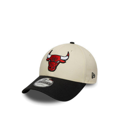 9Forty Nba Colour Block Chicago Bulls Men's Caps - Light Cream