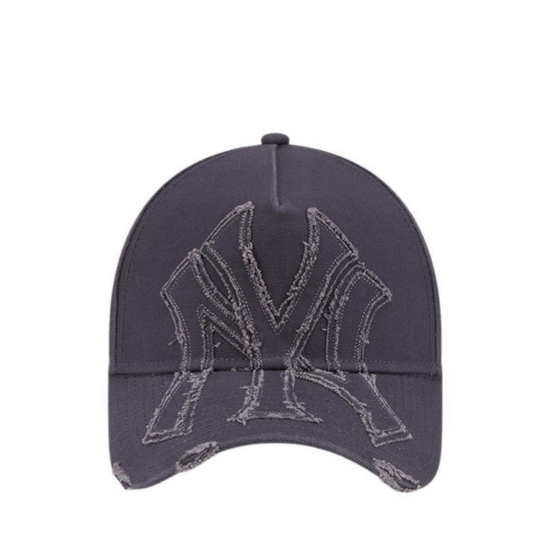 9FORTYAF Applique Distress New York Yankees Men's Caps - Graphite